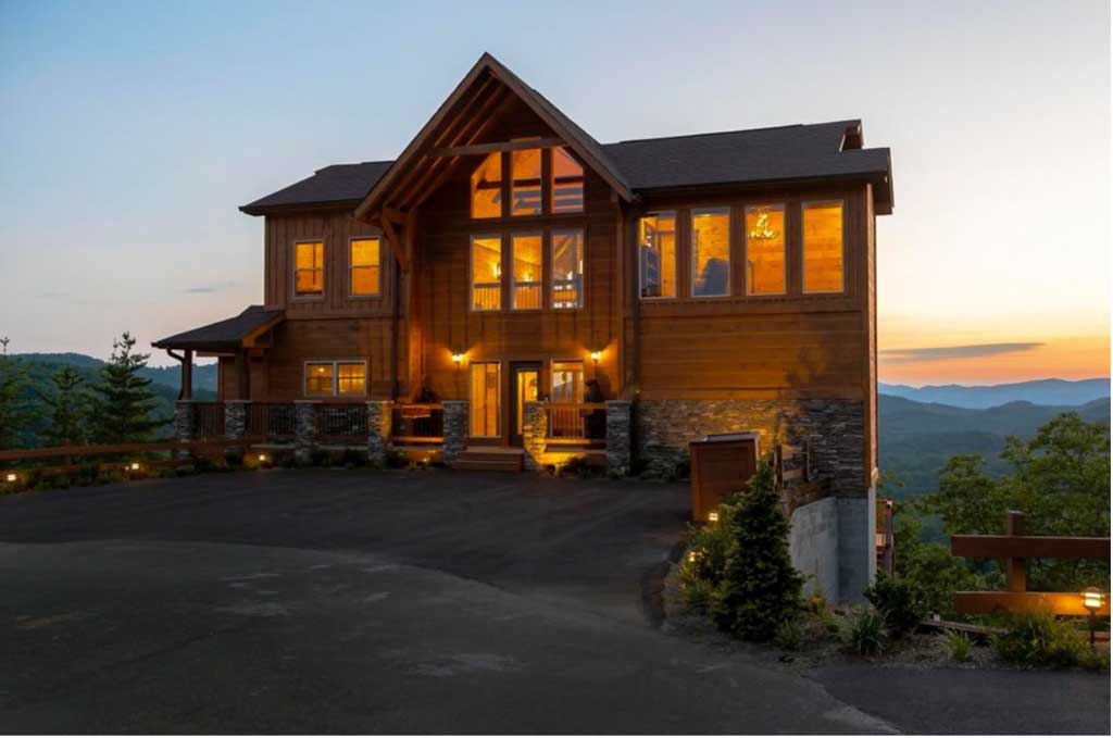 Cabins-vs-Hotels-Which-Should-You-Pick-for-Your-Smoky-Mountains-Getaway-4.jpg