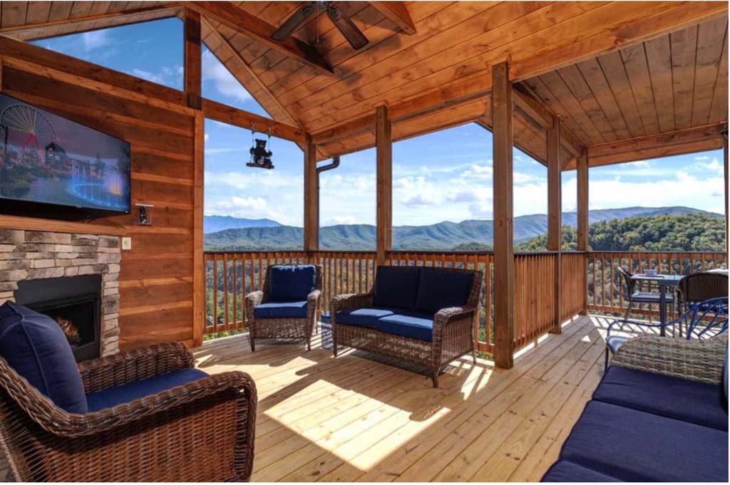 How to Spend the Perfect Summer Day in the Smokies