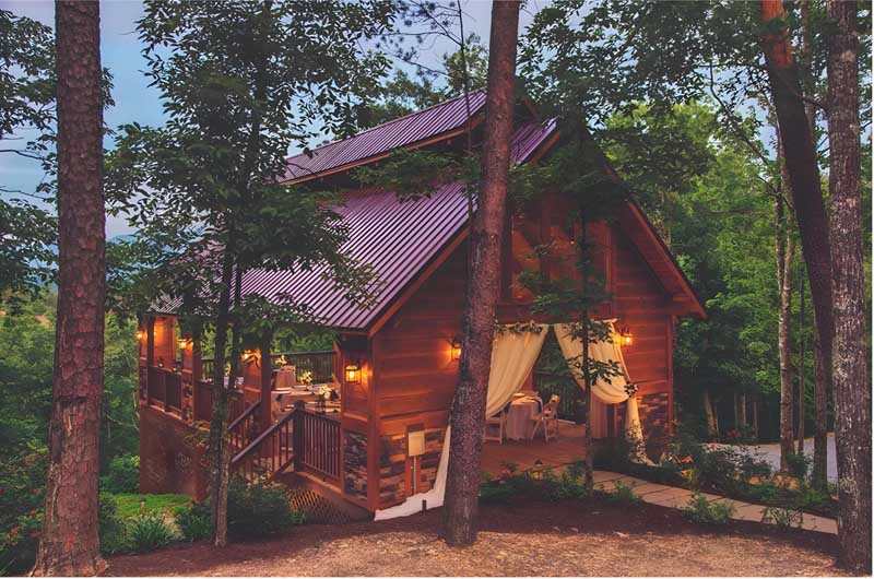 5 Special Occasions Perfect for a Smoky Mountain Cabin